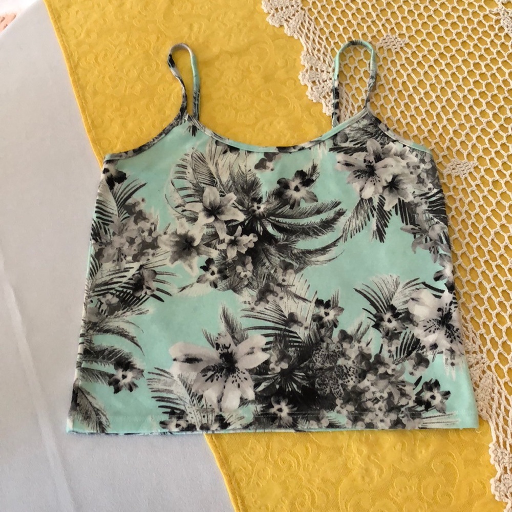 Fitted tank top